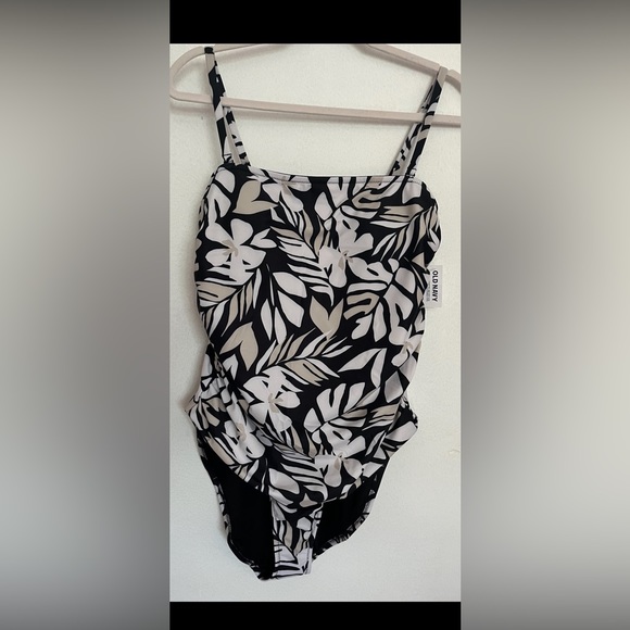 Old Navy Swim Nwt Womens Old Navy One Piece Bathing Suit Poshmark